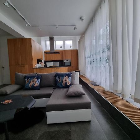 Bb Guesthouse Wezembeek-Oppem Екстериор снимка