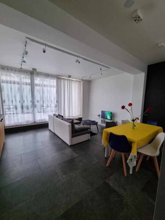 Bb Guesthouse Wezembeek-Oppem Екстериор снимка